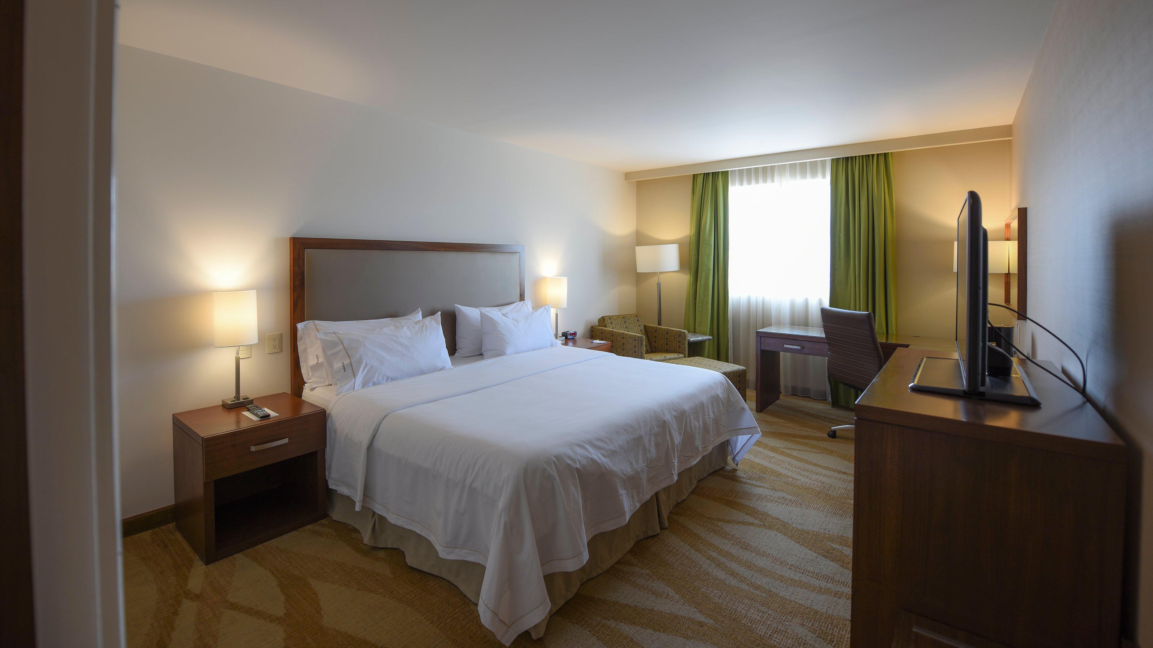 Holiday Inn Express And Suites Celaya By Ihg Exterior photo